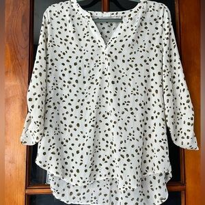 Maurice’s white and green print blouse
